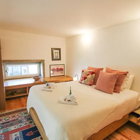 Апартаменты Casa Da Laranjeira House