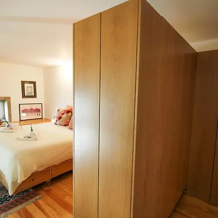 Апартаменты Casa Da Laranjeira House